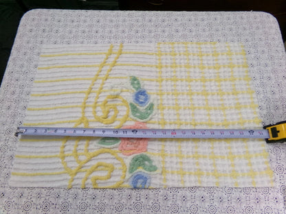 Cottage Chic Vtg Chenille Bedspread Fabric 16x24" Floral Plaid Sewing Material
