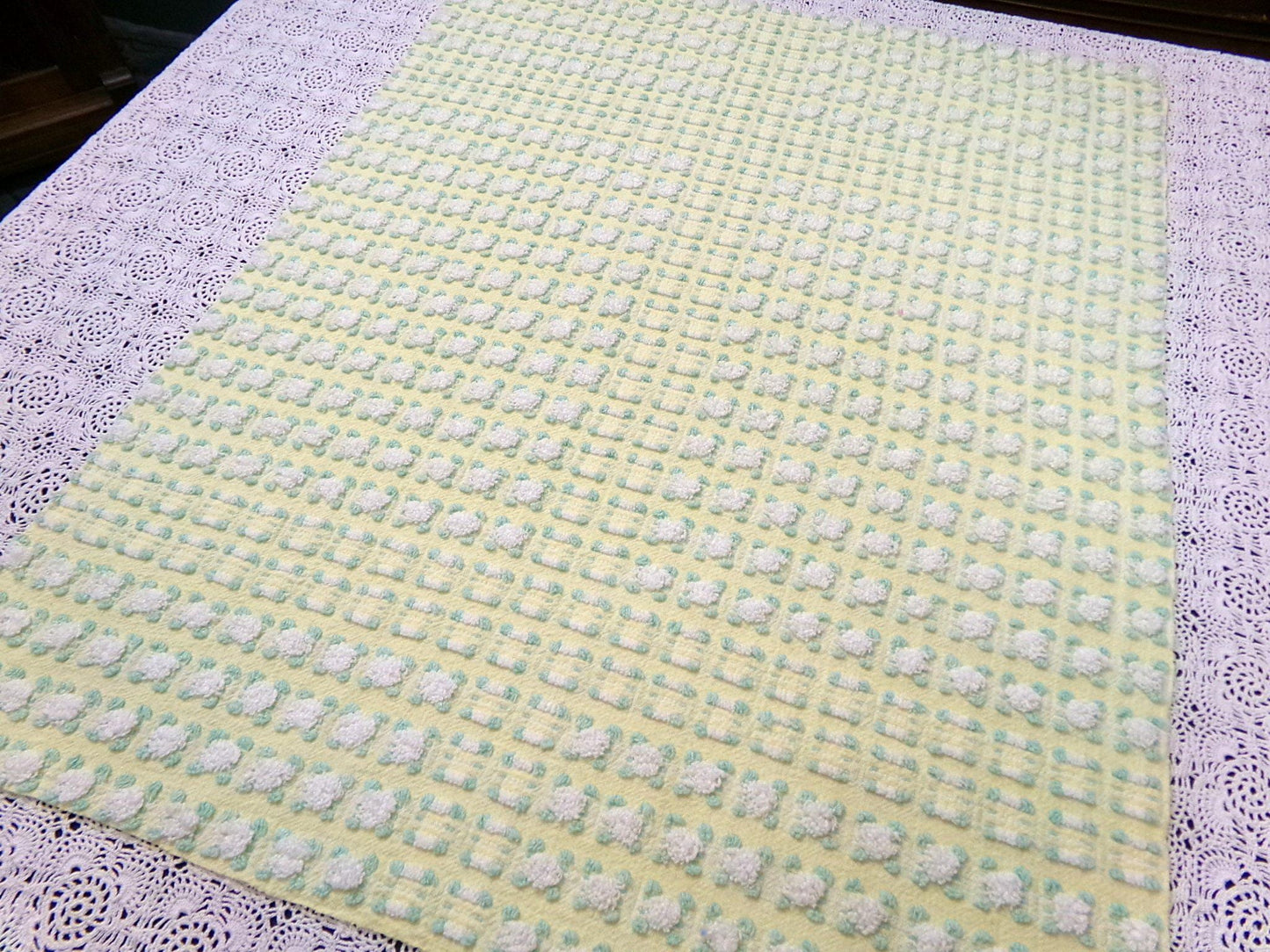 Phantom Rosebud Vintage Chenille Bedspread Fabric Yellow White 20x24" Piece