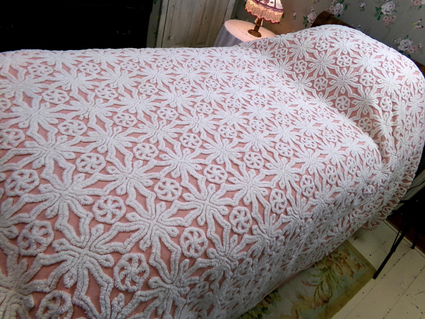 Chenille Bedspread Full Size Fairytale Snowflake Pinwheel Tufts, Feminine Vintage Cotton Bedding