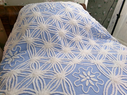 vintage chenille bedspread shabby beach cottage blue & white full size bedding