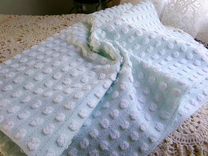 vintage chenille bedspread fabric cool aqua white pops silver lurex 18x24"