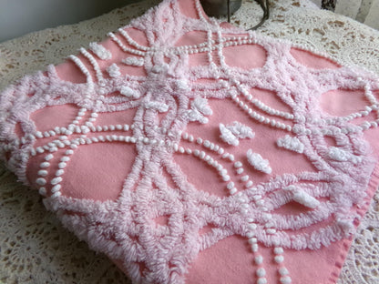 rose pink vintage chenille fabric, infinity links & pearl pops design 21" x 22"