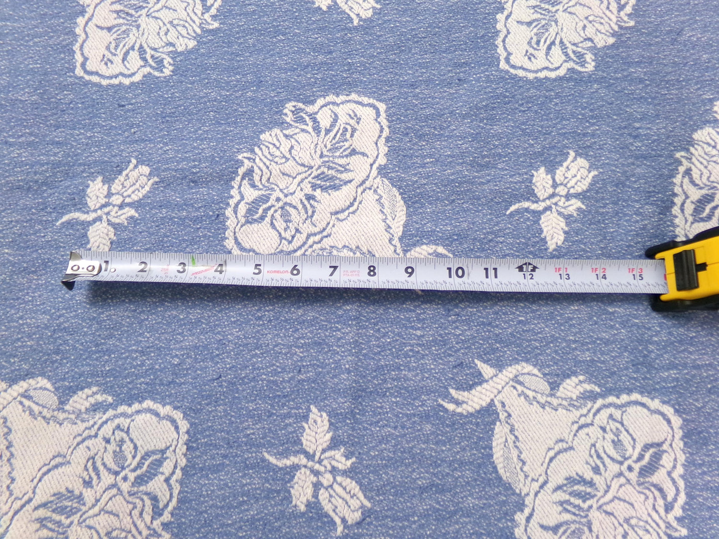 Vintage Woven Reversible Fabric Cabbage Rose Floral Blue White Cottage Chic 22x30