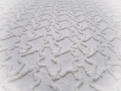 White Squiggle Vintage Chenille Bedspread Fabric Texturized 3D 18" x 24" Quilt Craft Piece