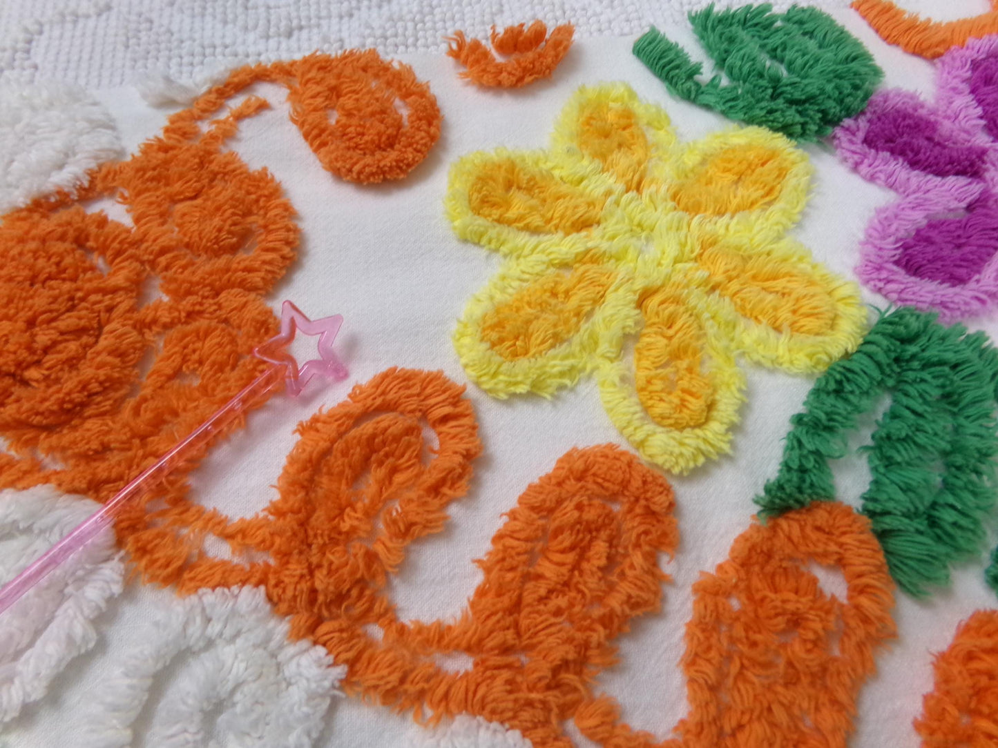 orange & white vintage chenille bedspread fabric, abstract swirl floral design, 25" x 23"