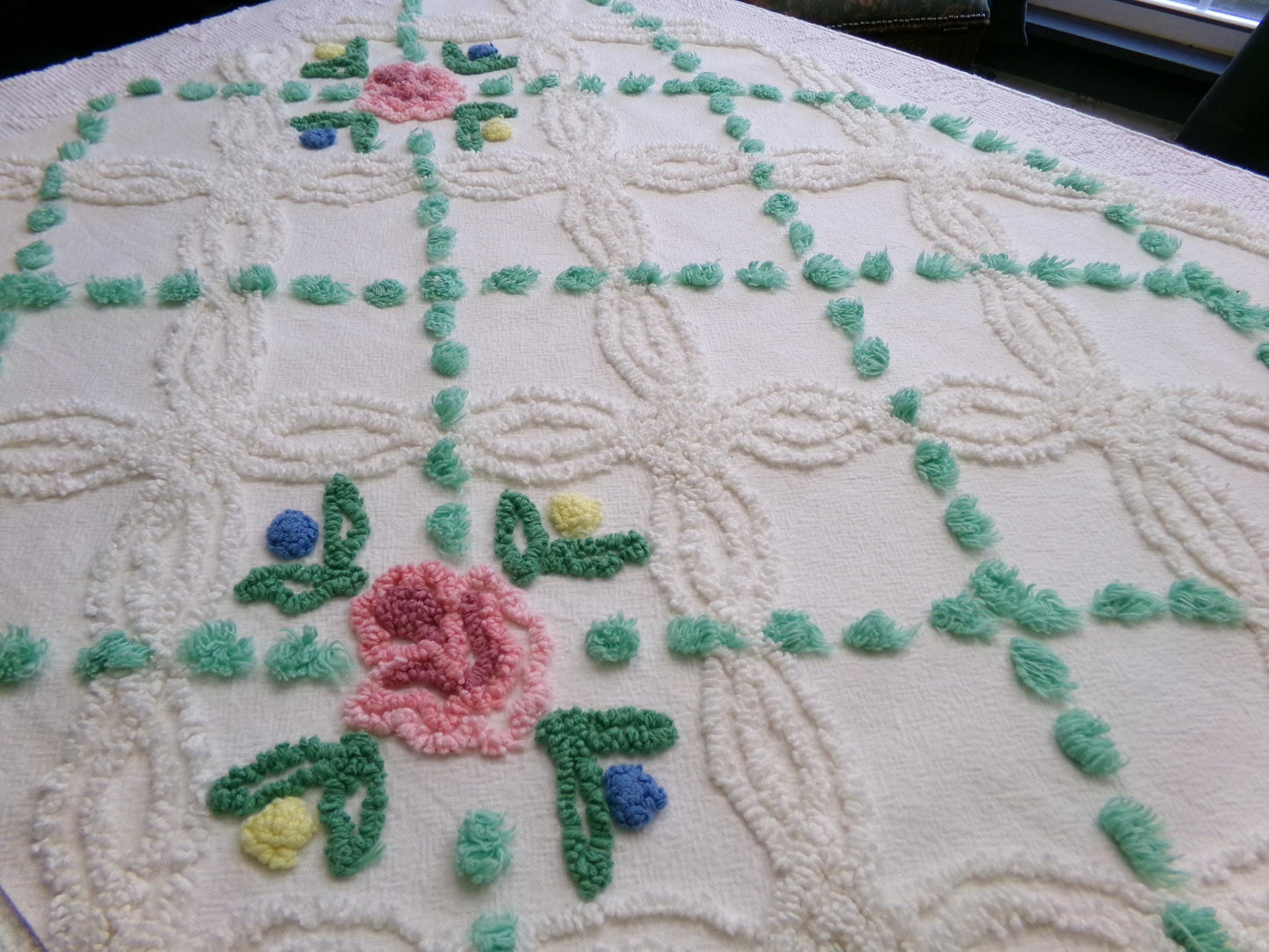 vintage chenille bedspread fabric cottage style pink rose jade green pops 26x22"