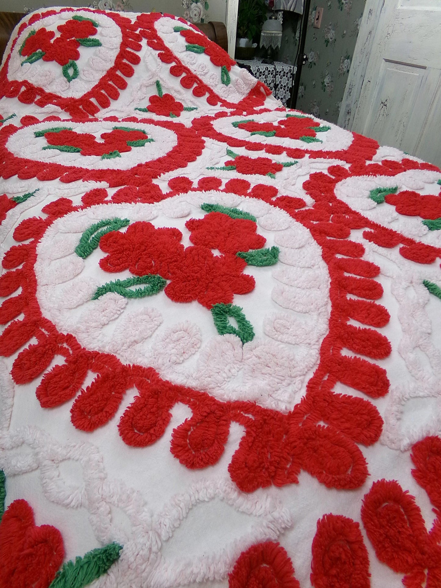 Vintage Chenille Bedspread - Red & White Hearts - Romantic Shabby Chic Cottage Decor - Full Size Bedding