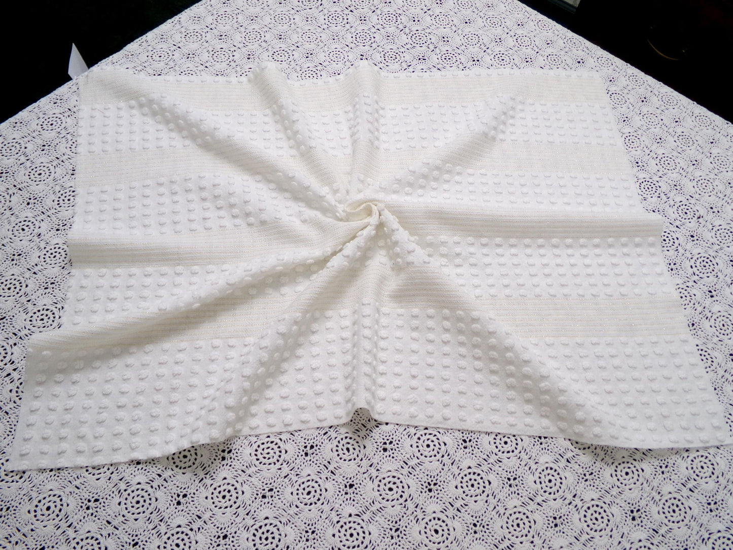 Vintage White Chenille Fabric Multisize Stripe Pops & Gold Metallic Accent, 18"x24"