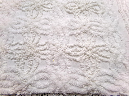 Vintage Chenille Bedspread Fabric 14.5x23" Contrast Needletuft Wedding Ring Stripe