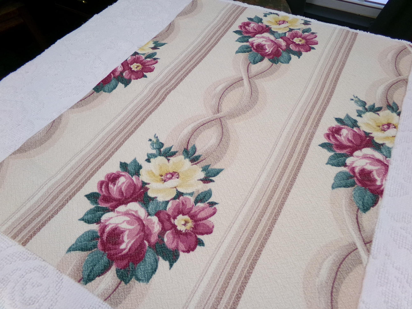 Glencourt Vintage Floral Barkcloth Fabric, Champagne Beige 20" x 26" Deconstructed Curtain Panel