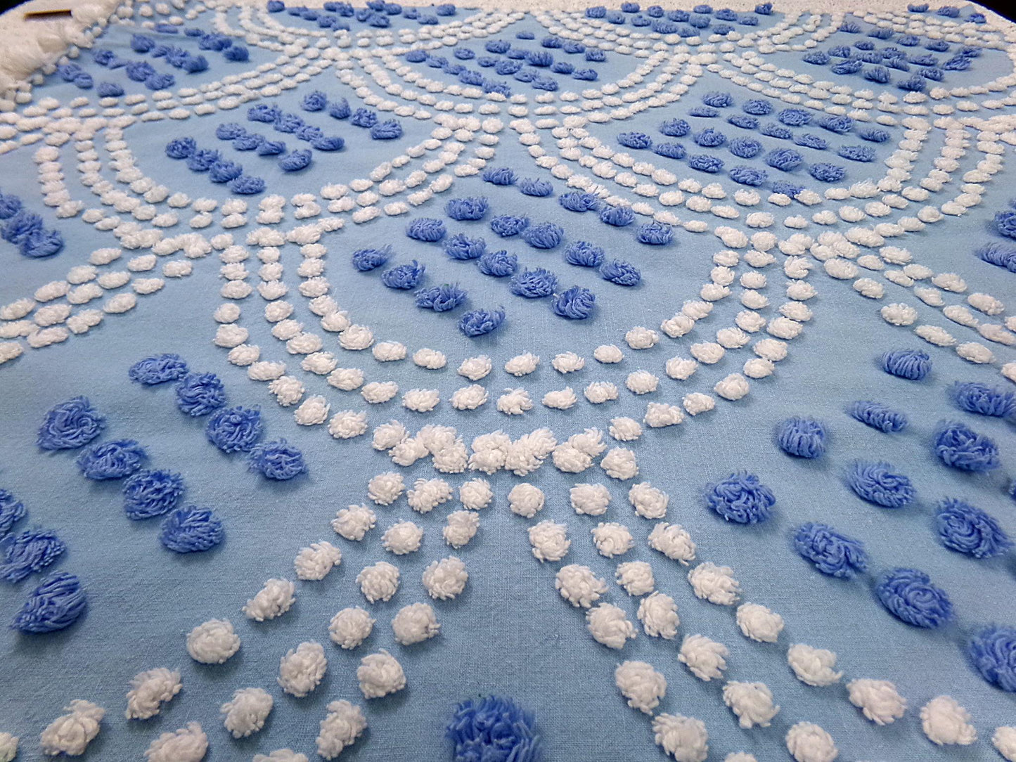 Blue Shell Scallops Vintage Chenille Bedspread Fabric Coastal Pops 24x26"