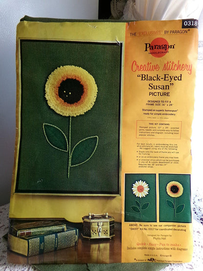 BLACK-EYED SUSAN Boho Crewel Embroidery Kit, Vintage Paragon Stitchery 0318 Phyllis Hall