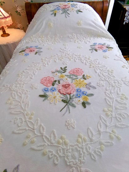 so sweet shabby chic vintage chenille bedspread in summer rose florals, TWIN size chenille coverlet with lots of flowers, pom pom trim