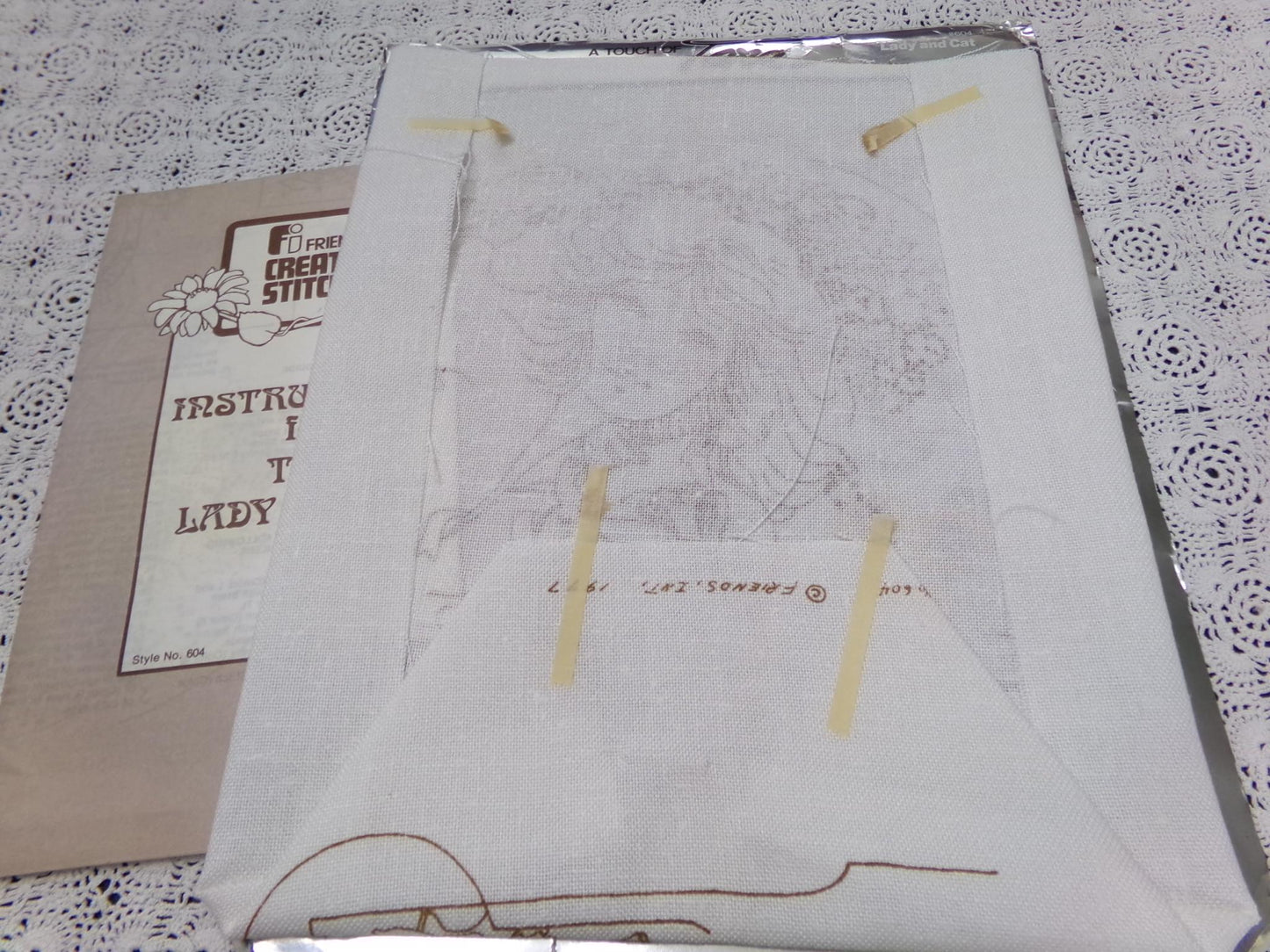 Cat Lovers Crewel Embroidery Kits Lot of 3 Kitty Themed Bucilla, Janlynn, Friends Creative Stitchery