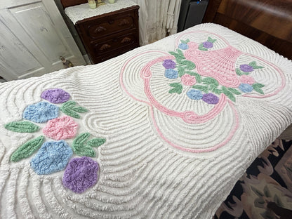 Vintage Chenille Bedspread Pink Flower Basket White Full Size Bed Cover