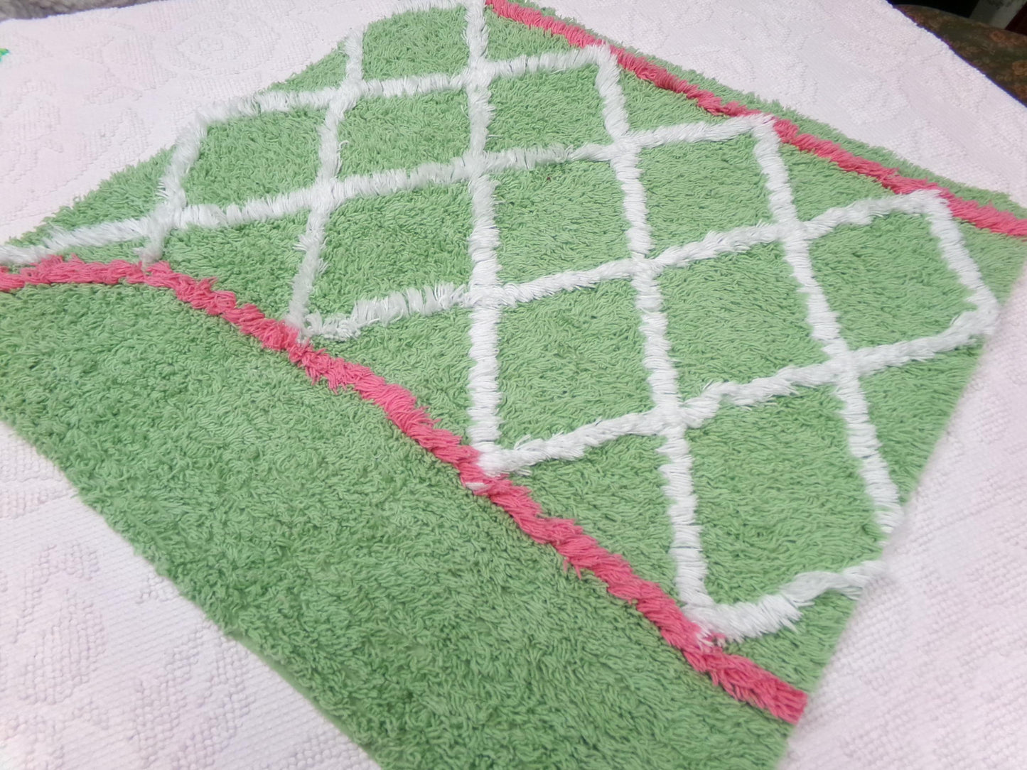 Vintage Chenille Bedspread Fabric Pc, White Trellis on Candy Apple Green, 19" x 20" quilt material