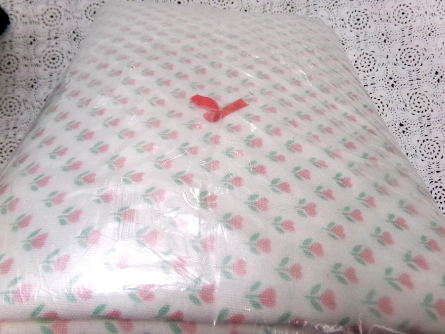 Vintage Twin Flannel Flat Sheet Floral Tulip Heart Design Pink Green White, 100% Cotton