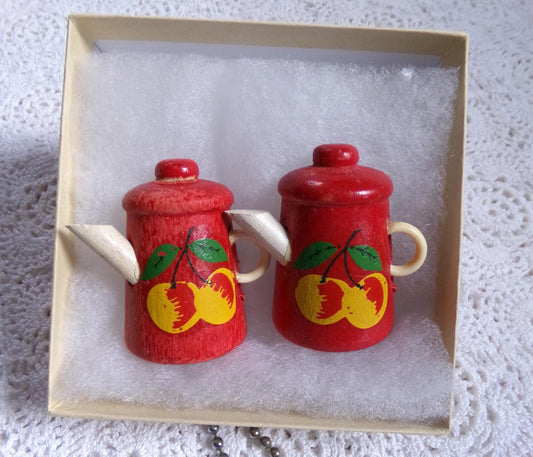 vintage curtain pinbacks pushpins, MCM 1940s wood coffee pot with cherries