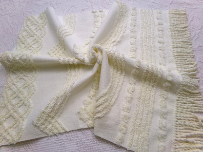 Chic Vintage Chenille Fabric, Elegance Needletuft Design w/ Fringe Edge, 18" x 21" Piece Craft Quilt Material