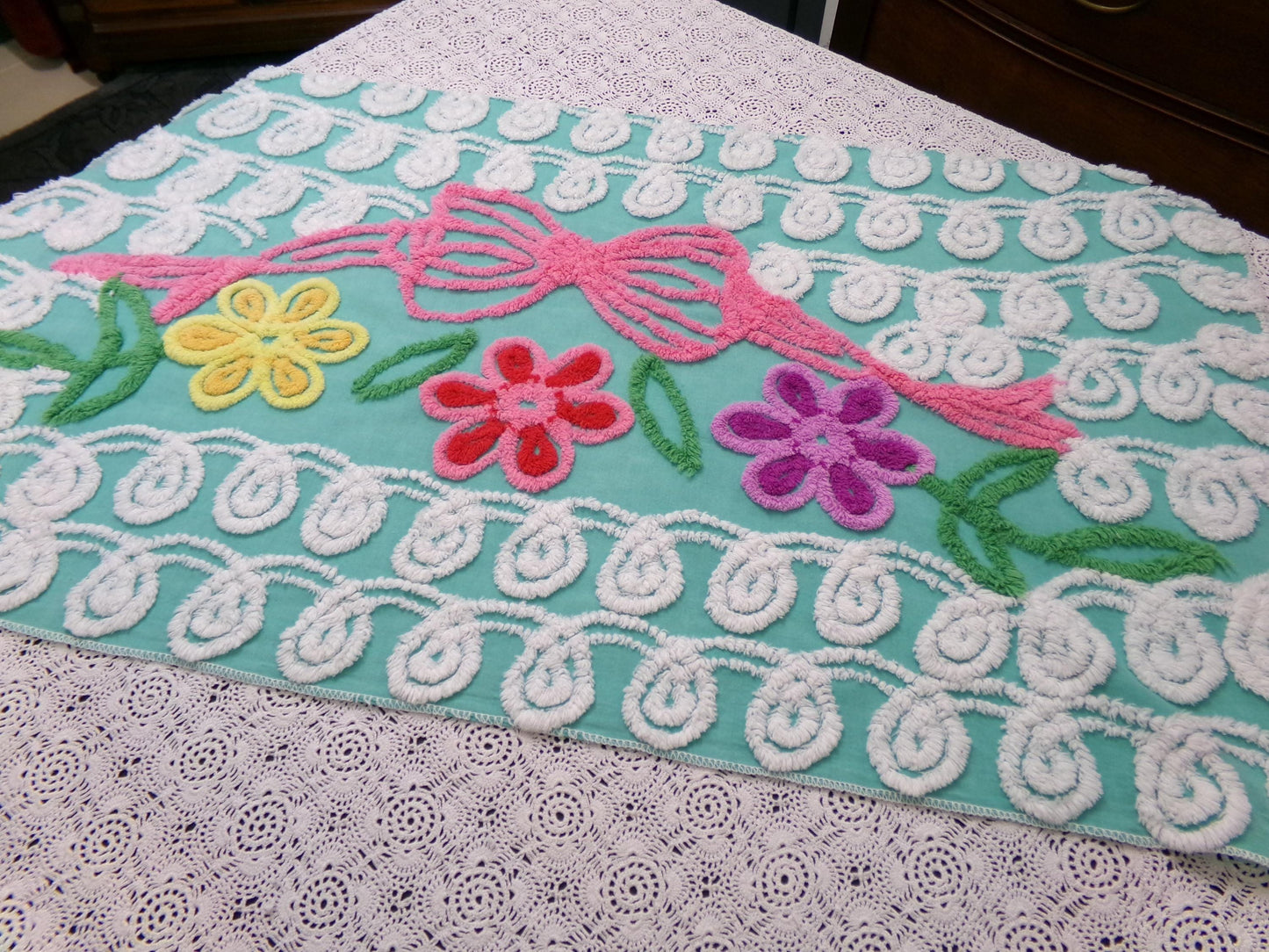 Special Jade Floral Swag Vintage Chenille Bedspread Fabric 18" x 34" Piece