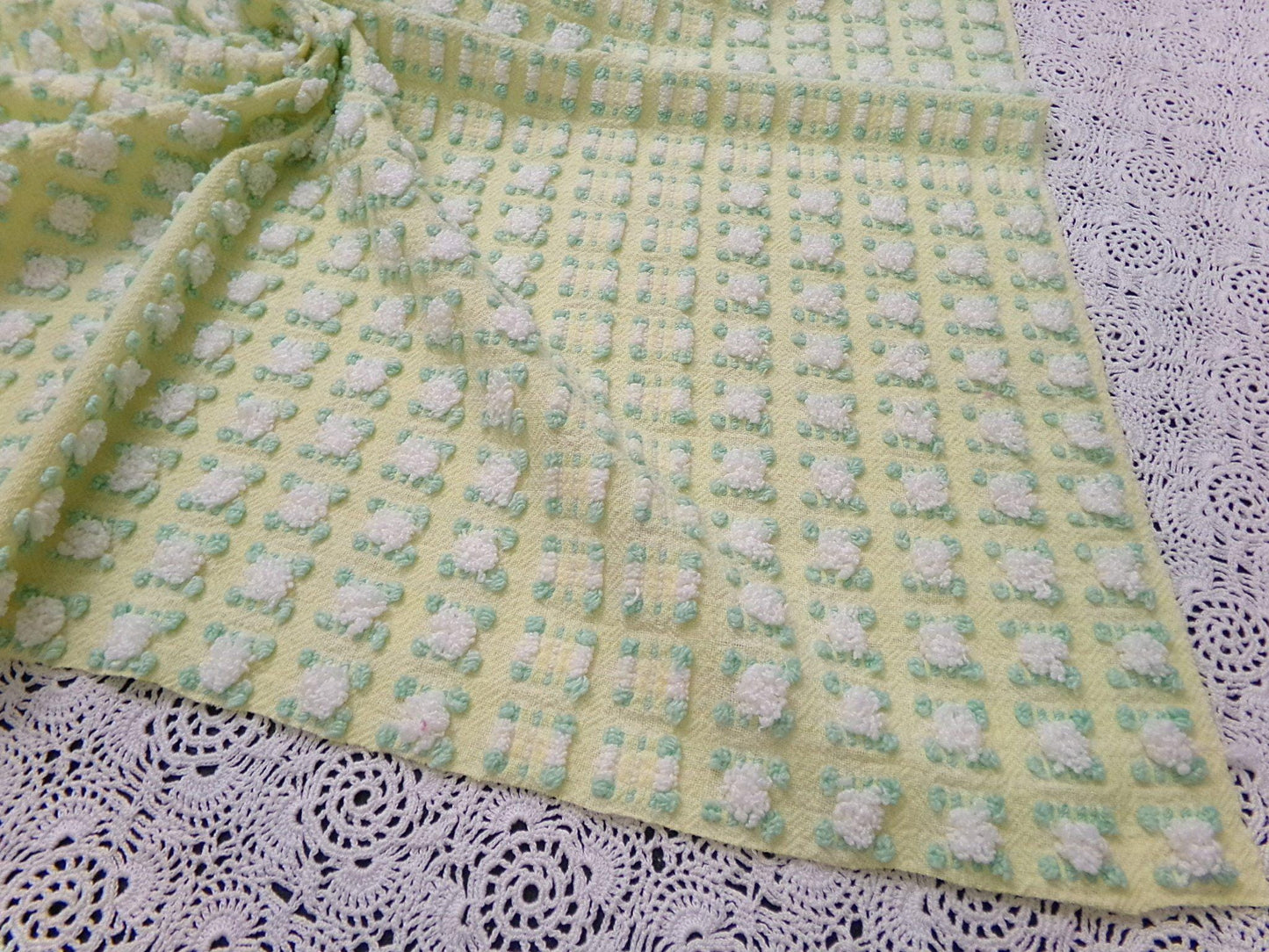 Phantom Rosebud Vintage Chenille Bedspread Fabric Yellow White 20x24" Piece