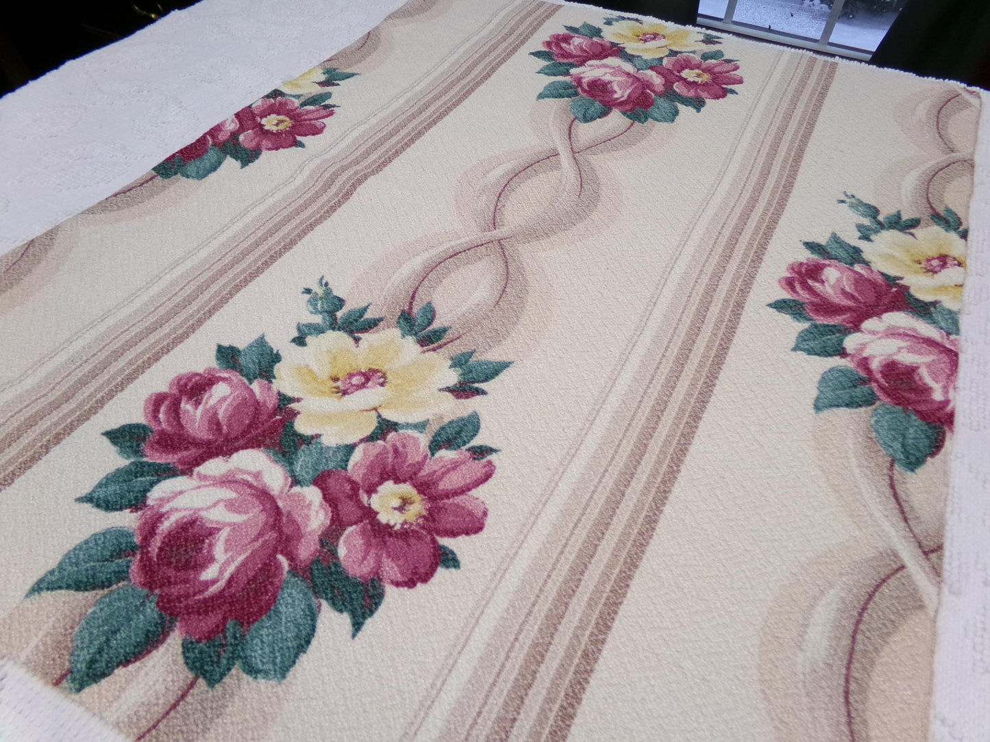 Glencourt Vintage Floral Barkcloth Fabric, Champagne Beige 20" x 26" Deconstructed Curtain Panel