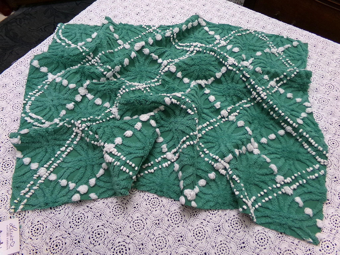 Green White Vintage Chenille Bedspread Fabric 20x24" Spider Tuft Pops Quilting Material
