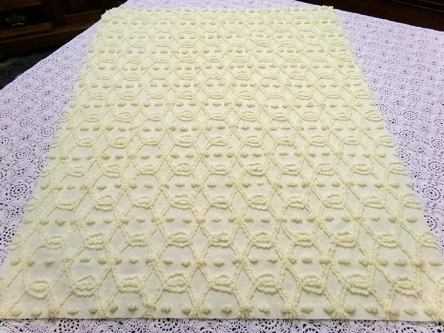 Infinity Links Vintage Chenille Bedspread Fabric 18x24" Yellow Pops Quilting Material
