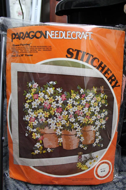 Vintage "FLOWER PAINTING" Crewel Embroidery Kit Huge Rare Paragon Stitchery 0710