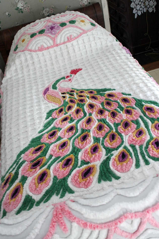 Iconic Peacock Vintage Chenille Bedspread, Elaborate Pink & White Shell Scallop Floral Design, Full Size, 100% Cotton Bedding