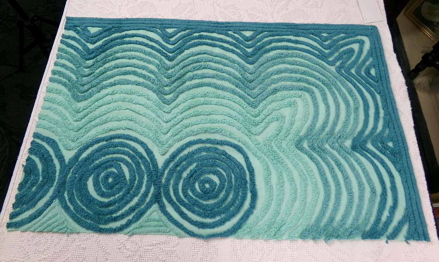 dramatic waves vintage chenille bedspread fabric, captivating quilt material 31" x 19"