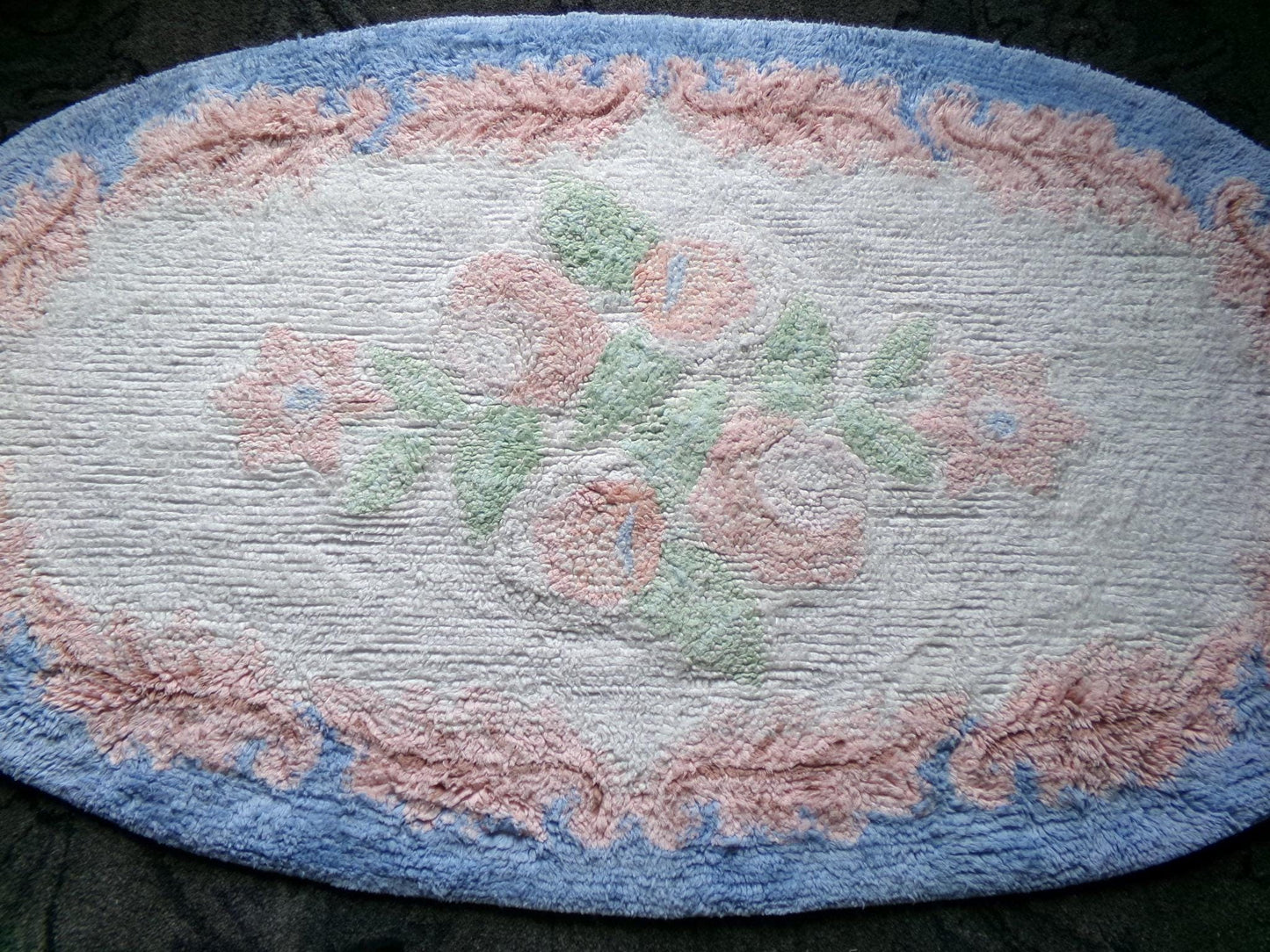 Vintage Shabby Cottage Chenille Rug, Lovely Muted Rose Florals & Pink Leaves, Cotton Bed Bath Accent Mat, Oval Shape, Large Size 25"W x 44"L