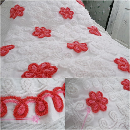 Strawberries in Snow Vintage Chenille Bedspread, Red Rose White Full Size Bedding