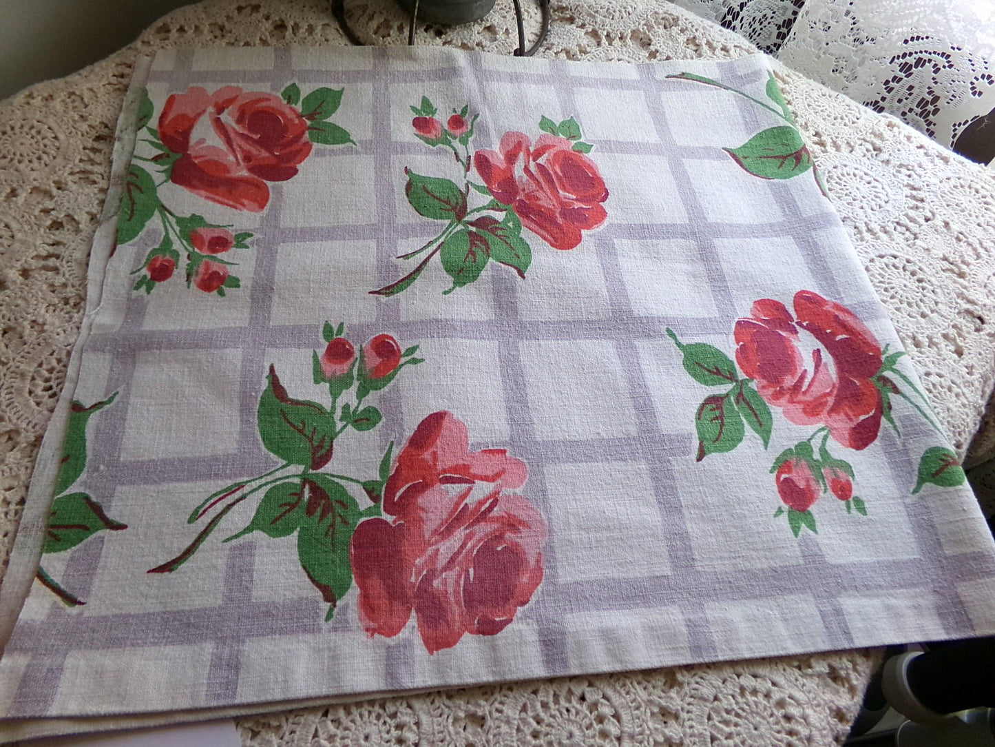 Romantic Lattice Rose Vintage Fabric Piece, Midcentury Style 14" x 31" inches for sewing material, upcycling, pc #1