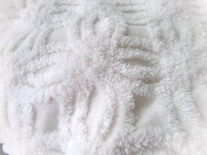 Vintage Chenille Fabric Elegant Fluffy White Wedding Rings, 18" x 25"