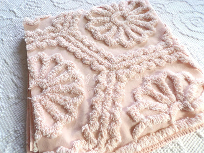Romantic Daisy Iced Peach Vintage Chenille Quilt Fabric Piece, 31.5" x 22" inches