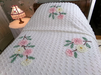 romantic shabby chic vintage chenille bedspread, lightweight 100% cotton summer coverlet with green ruffle trim, twin size bedding