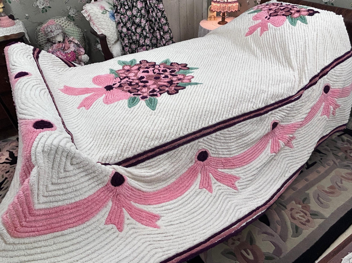 Heirloom Vintage Chenille Bedspread, Plush Full Floral Bouquet & Bow Swag Design