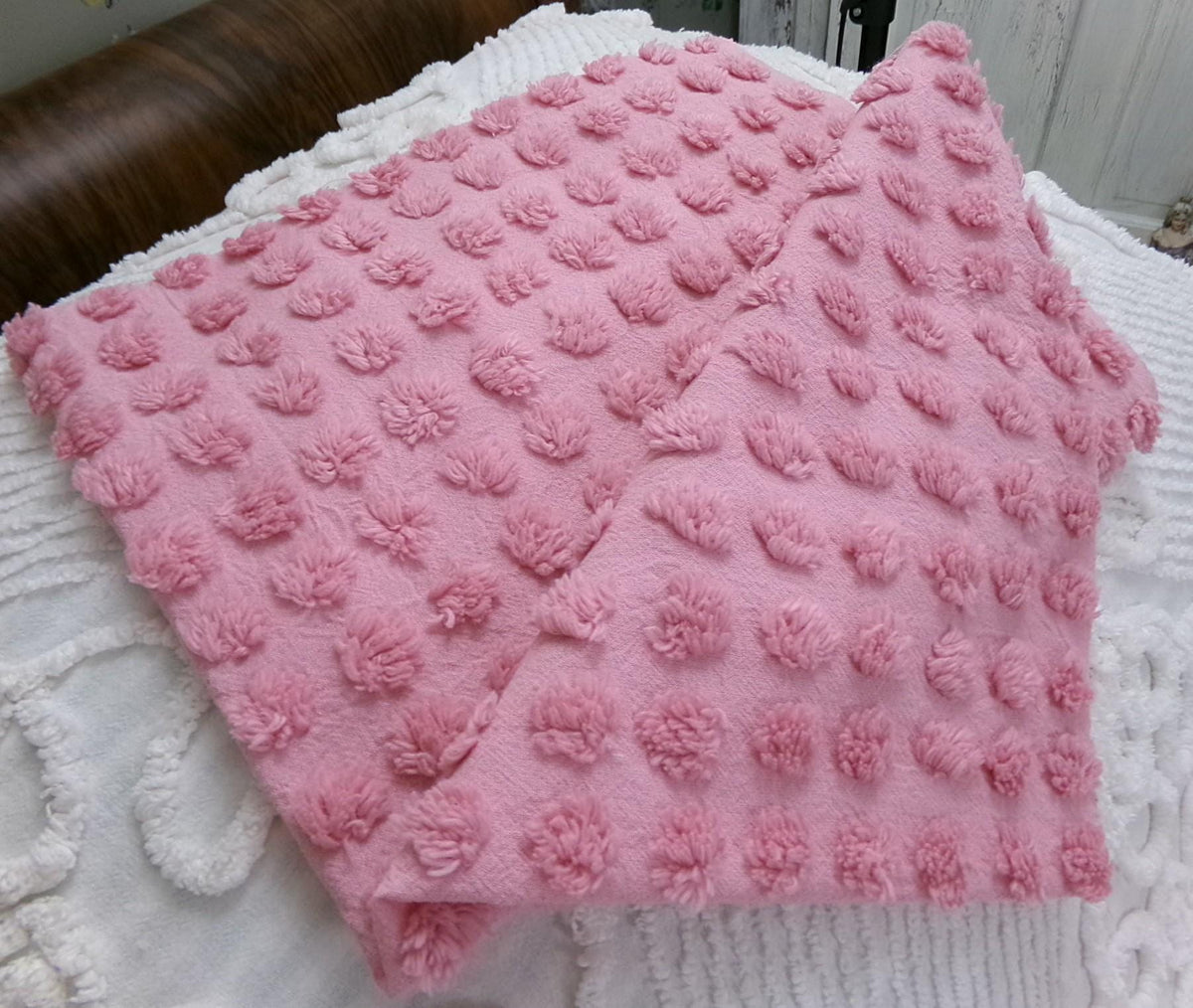 Pink Puffer Pops Vintage Chenille Fabric, Windswept Bobble Tufts, 18x24"