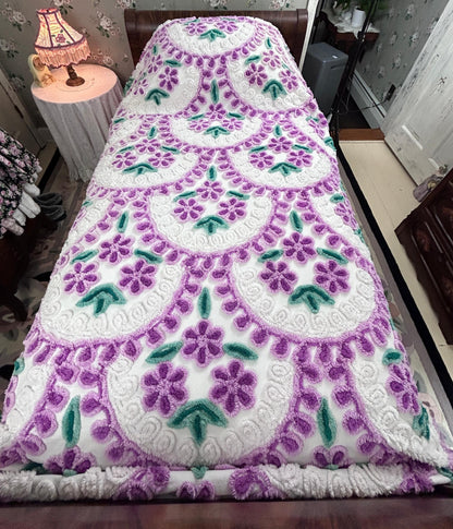 Meadow Violets Vintage Chenille Bedspread, Lavender & White Full Size Cotton