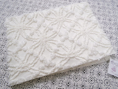 Vintage White Chenille Fabric Piece Spider Tuft Pops 18 x 24" Quilt Sewing Material