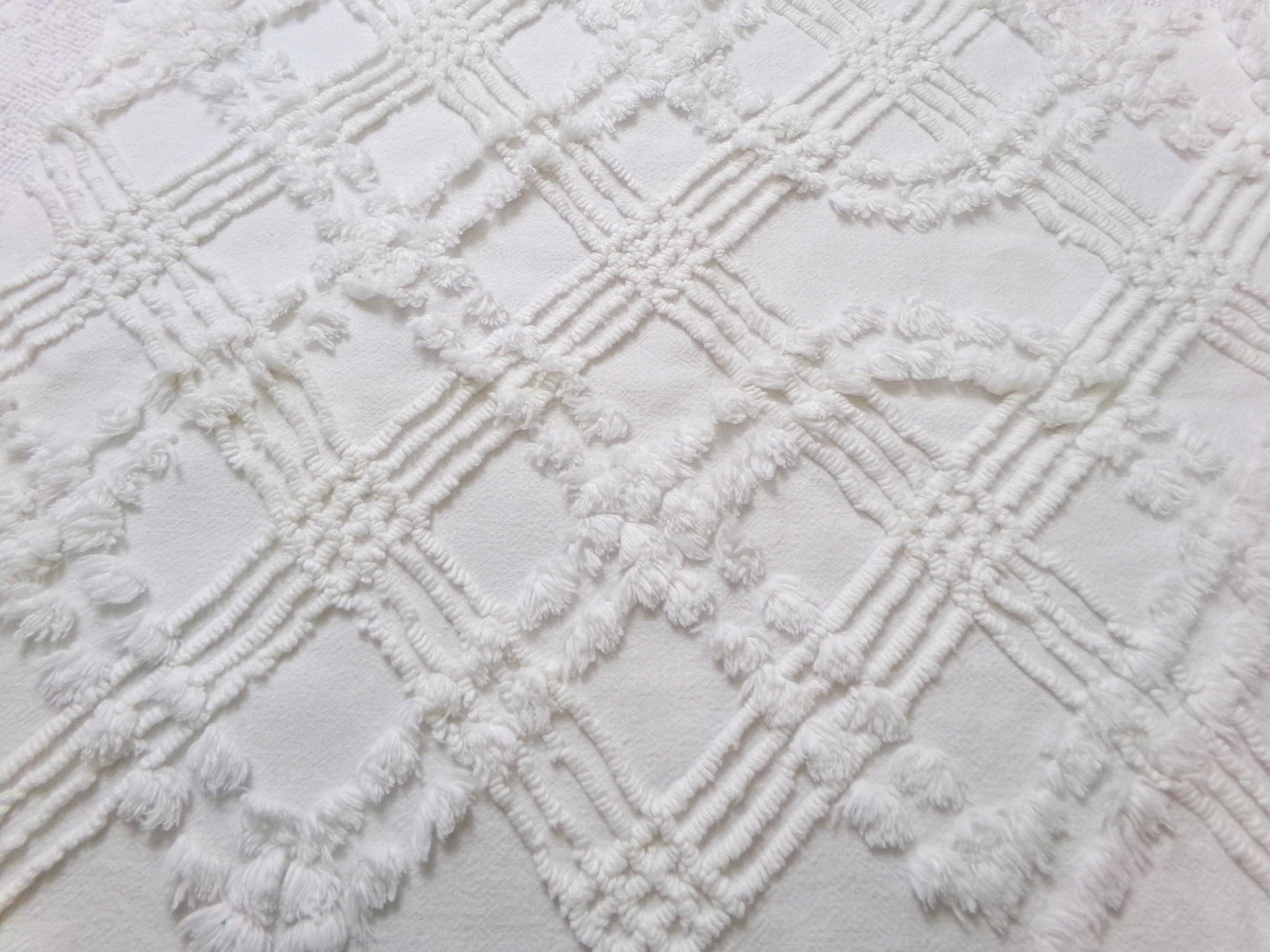 Wintry White Vintage Chenille Fabric Piece, Needletuft Sewing & Quilt Material, 18" x 22"