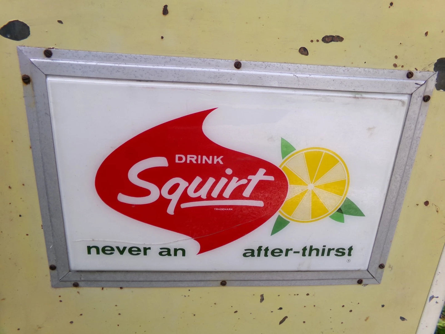 Vintage Squirt Cooler Soda Pop Vending Machine Original Ideal Model 55 Slider LOCAL PICKUP ONLY - NO SHIPPING
