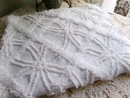 vintage white chenille fabric: webbed windowpane design, 20" x 25" cut piece
