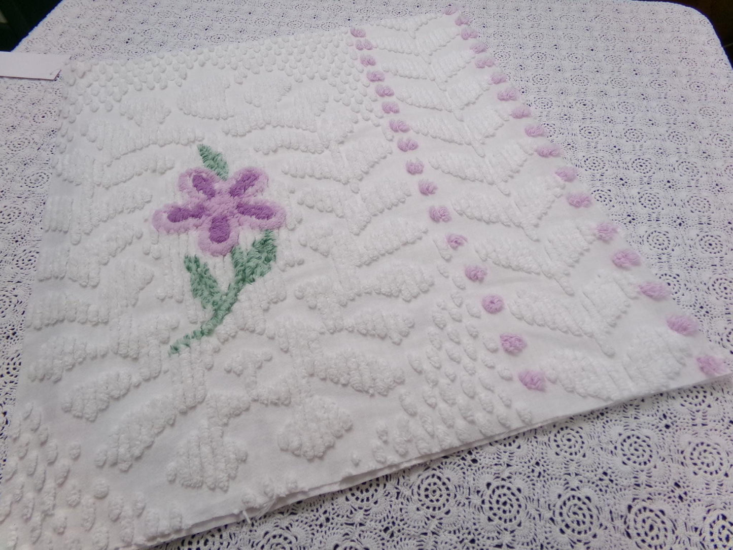 Lone Lilac Vintage Chenille Bedspread Fabric 19x36" Pc Lightweight Quilting Material
