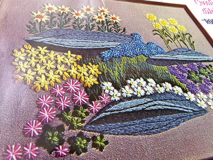 ROCK GARDEN Vintage Crewel Embroidery Kit Paragon Needlecraft 0215 Boho Floral Wall Hanging