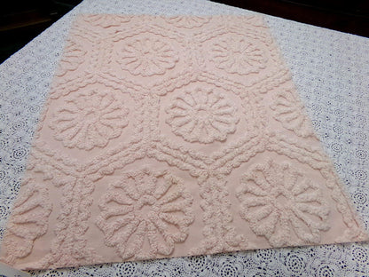 vintage chenille bedspread fabric peach blush daisy medallions 20x24" sewing quilt material