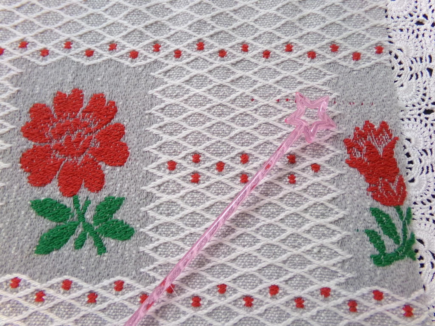 Vintage Woven Fabric, Steel Grey Red Floral Lattice Reversible Cut Piece 24" x 27"
