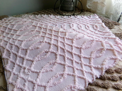Chic Pink Eternity Links Vintage Chenille Fabric, 18x25" piece