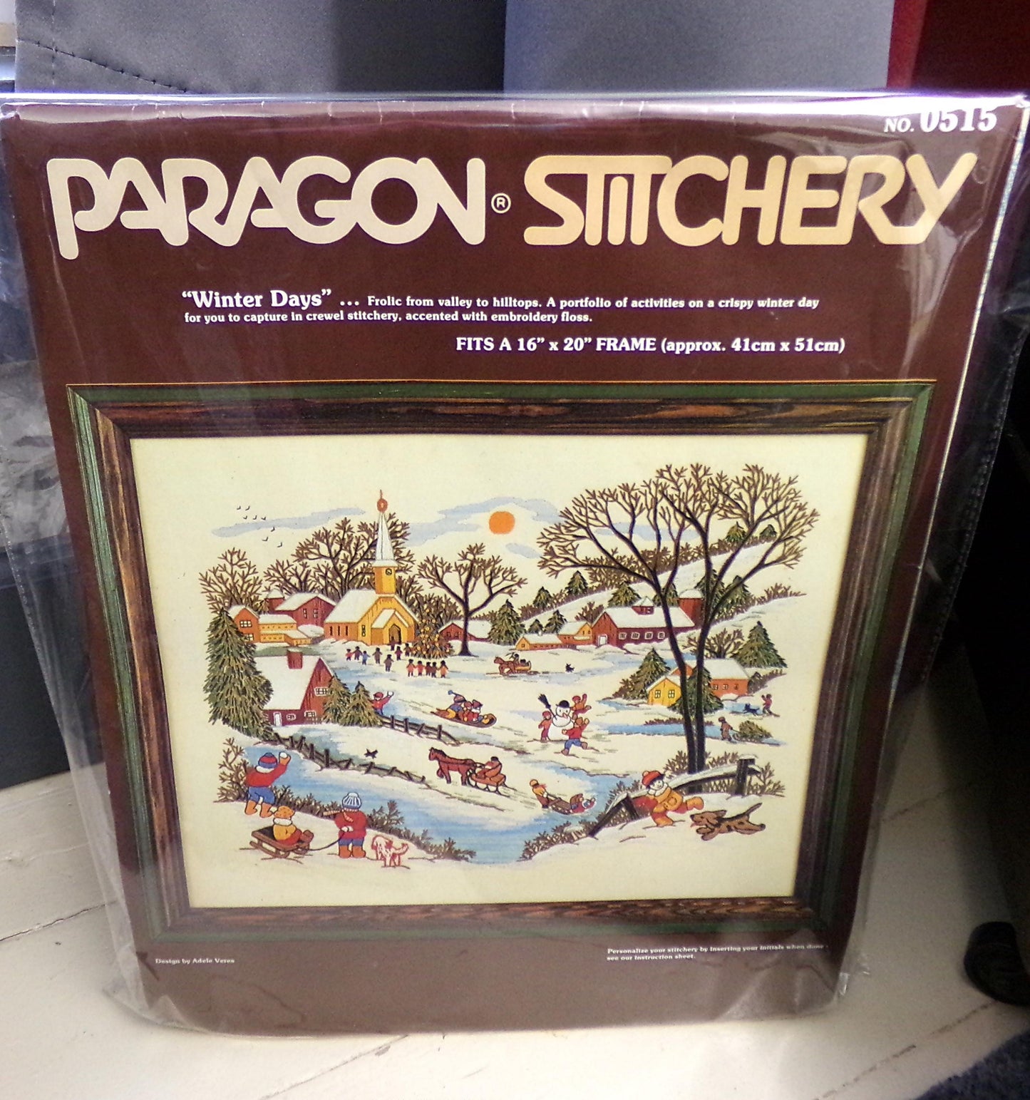 WINTER DAYS Vintage Crewel Embroidery Kit Paragon Needlecraft 0515 Whimsical Snow Scene, Adele Veres Design